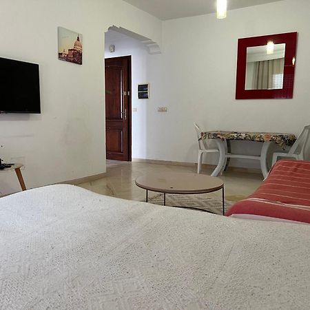 Residence Ahlem El Aouina Eksteriør bilde