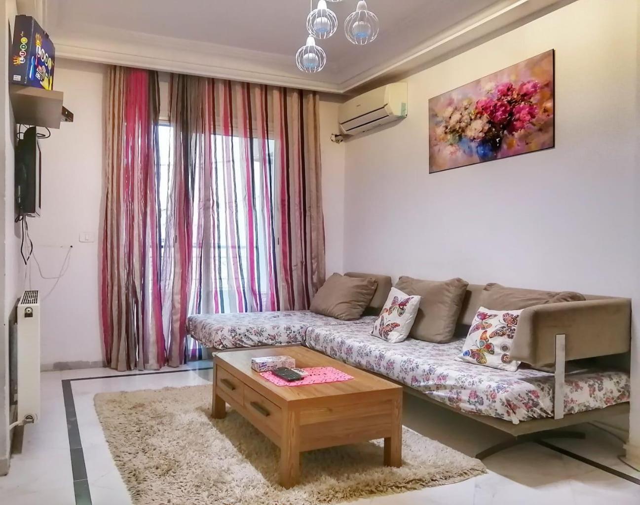 Residence Ahlem El Aouina Eksteriør bilde