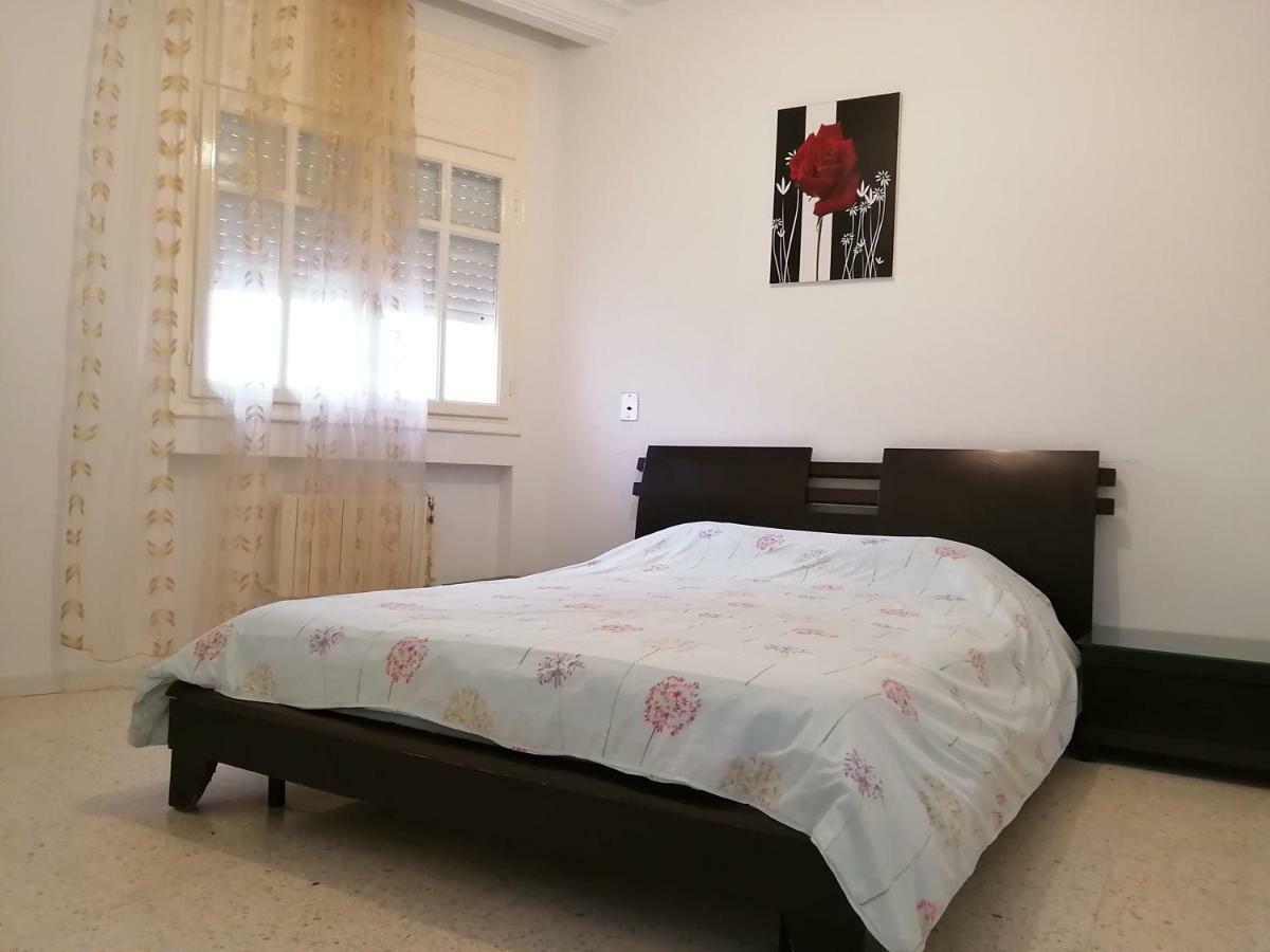 Residence Ahlem El Aouina Eksteriør bilde